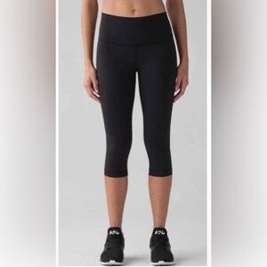 Lululemon Wunder Under 1/2 Tight High-Rise Black Leggings | Size 4